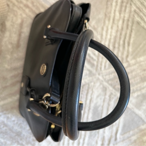 Tory Burch Robinson Dome w/ Multiple Comparments - Picture 11 of 12